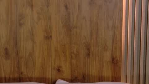 Snapshot of casandra_busting chatting on December 3, 2025, 7:23 pm Casandra online show from December 3, 2025, 7:23 pm