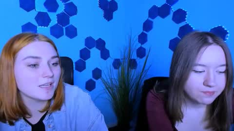 Snapshot of casey_meow_ chatting on February 27, 2026, 9:42 am casey_meow_ online show from February 27, 2026, 9:42 am