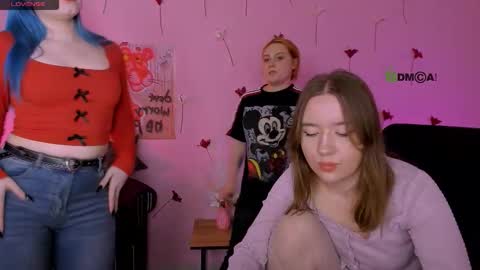 casey_meow_ online show from March 26, 2026, 9:59 am