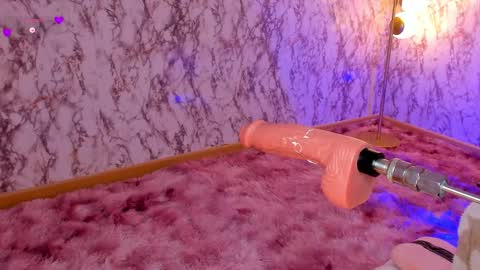 Casey Pierce  New Account online show from February 3, 2025, 3:17 pm