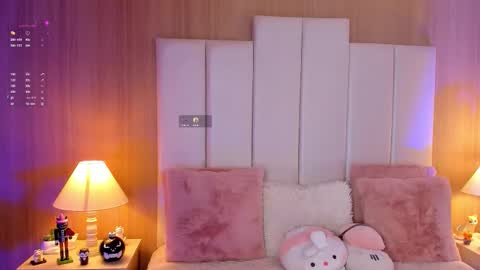 Casey Pierce  New Account online show from October 13, 2025, 7:58 pm