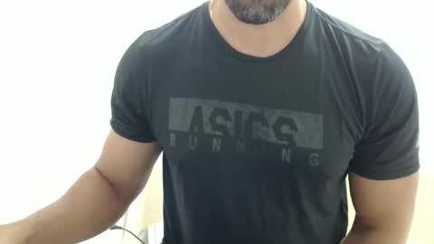 cashmastermuscle77 online show from February 11, 2026, 10:31 am