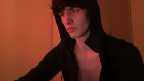 cashmasterparis online show from February 4, 2026, 9:42 pm