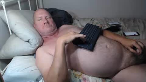 Snapshot of casinocam chatting on April 24, 2026, 2:08 pm CasinoCam online show from April 24, 2026, 2:08 pm