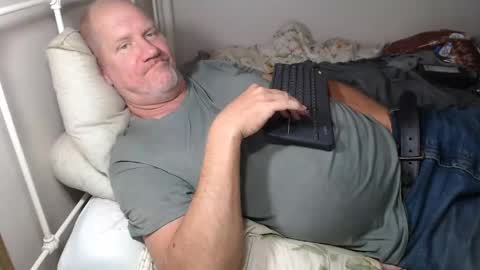 Snapshot of casinocam chatting on May 16, 2026, 7:01 pm CasinoCam online show from May 16, 2026, 7:01 pm