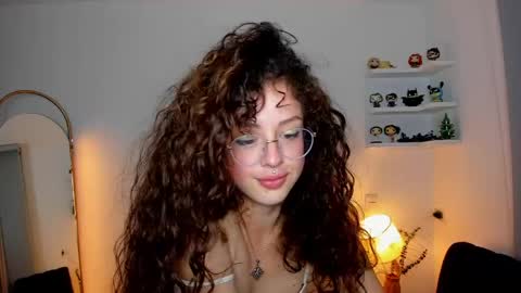 Cassie online show from April 13, 2026, 11:10 pm