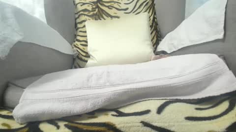 Cassandra joy online show from January 1, 2025, 8:13 am