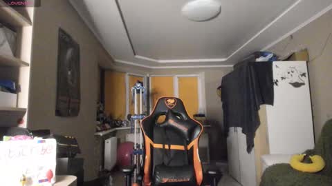 Casserole007 online show from October 13, 2025, 9:04 pm