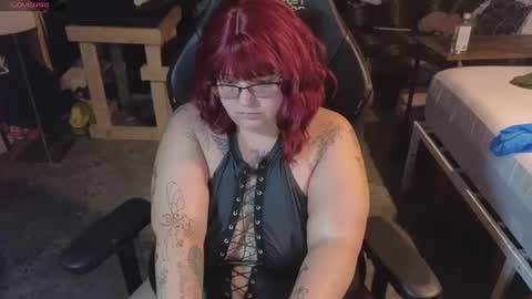 Snapshot of casserole_bbw chatting on September 16, 2025, 2:51 pm Casserole bbw online show from September 16, 2025, 2:51 pm