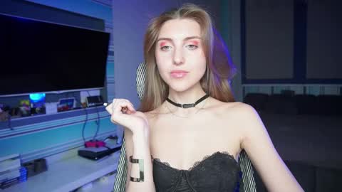 Seductress Cassia  FINDOM AND SADISM  NO NUDE online show from September 26, 2025, 4:44 pm