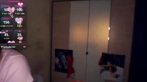 Adele online show from October 28, 2025, 3:36 pm