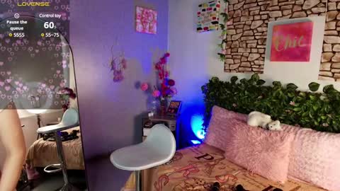 Casie  online show from March 4, 2025, 7:11 pm