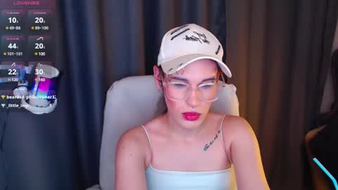 Snapshot of cassiemich chatting on March 11, 2025, 12:54 am Cassie online show from March 11, 2025, 12:54 am