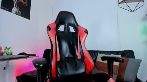 Matheo Brown online show from March 6, 2025, 12:43 am