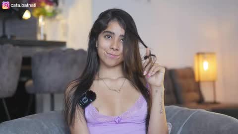 Catalina online show from November 28, 2025, 4:42 pm