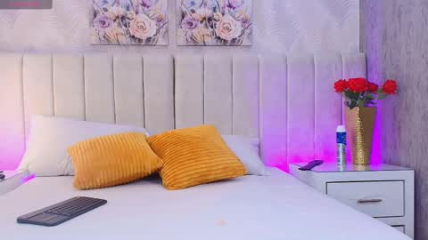 Dani   online show from September 9, 2025, 5:45 pm