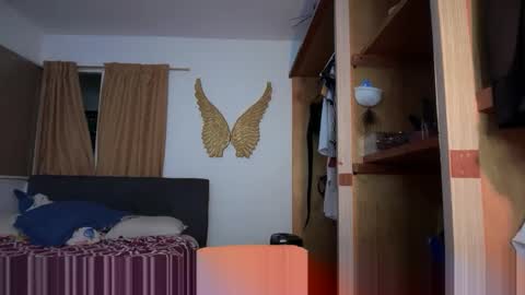 catalyna fitness  online show from April 9, 2026, 2:55 am