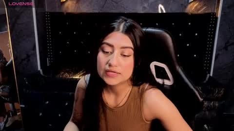 catalella_little_b online show from June 6, 2026, 7:51 pm