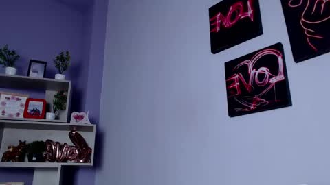 cataleya_brunethe online show from February 18, 2025, 6:37 pm