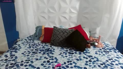 cataleya_eebony online show from December 2, 2025, 11:15 am