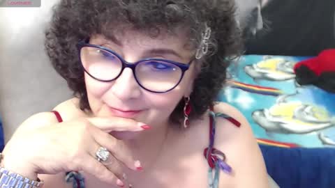 Snapshot of cataleya_mom_ chatting on February 22, 2025, 5:23 am cataleya online show from February 22, 2025, 5:23 am