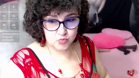 Snapshot of cataleya_mom_ chatting on February 28, 2025, 3:37 am cataleya online show from February 28, 2025, 3:37 am