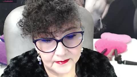 Snapshot of cataleya_mom_ chatting on March 2, 2025, 11:53 pm cataleya online show from March 2, 2025, 11:53 pm