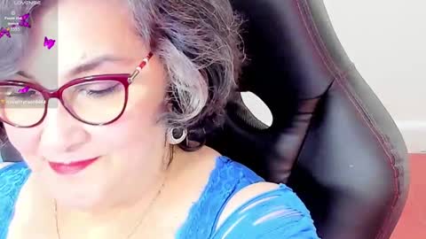 Snapshot of cataleya_mom_ chatting on September 14, 2025, 2:54 am cataleya online show from September 14, 2025, 2:54 am