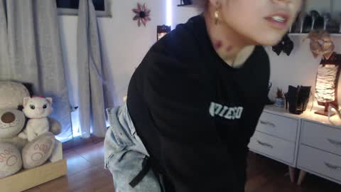 Catalina bruce2 online show from January 11, 2025, 10:29 am