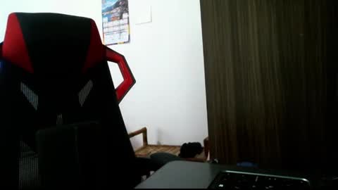 catalina_colombia online show from January 14, 2025, 9:41 pm