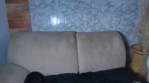 Catalina online show from November 7, 2025, 2:39 pm