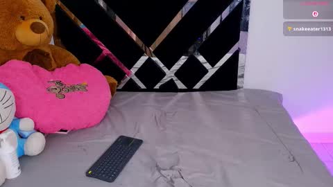 Catalina  online show from February 4, 2026, 11:31 pm