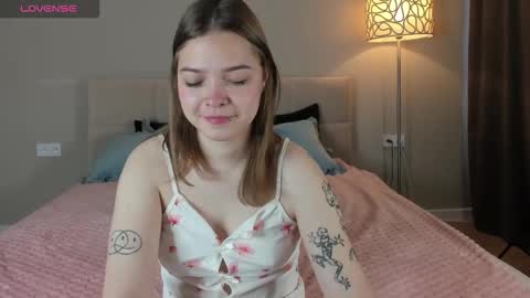 Snapshot of catanadick chatting on October 18, 2025, 9:21 am Pat online show from October 18, 2025, 9:21 am