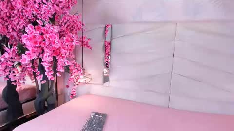 catarinamayer1 online show from February 13, 2026, 10:06 pm