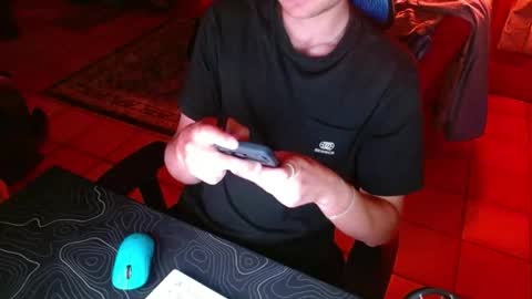 catchingzzzz online show from May 10, 2026, 3:33 am