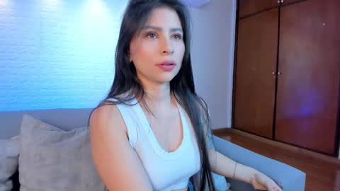 Snapshot of cathalina_santana chatting on October 11, 2025, 5:44 pm Catalina Santana online show from October 11, 2025, 5:44 pm