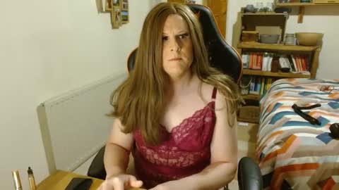 Catherinecuddles online show from December 7, 2024, 7:43 pm