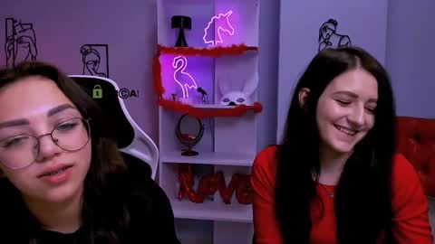 Snapshot of catherine_kitty chatting on March 12, 2025, 8:20 pm Catherine online show from March 12, 2025, 8:20 pm