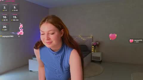 Snapshot of catherine_river chatting on June 15, 2026, 10:06 am Catherine online show from June 15, 2026, 10:06 am