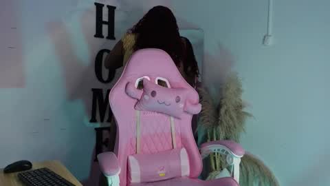  Catherine  online show from September 22, 2025, 11:23 am