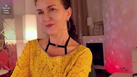 Snapshot of catherine_wisp chatting on February 6, 2026, 2:09 pm Catherine online show from February 6, 2026, 2:09 pm