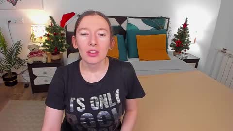 Catrin online show from February 2, 2025, 2:06 am