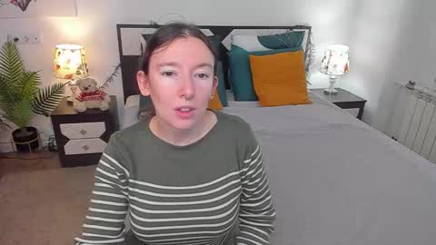 Catrin online show from October 3, 2025, 8:00 am