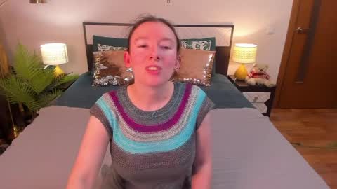 Catrin online show from April 6, 2026, 2:53 am