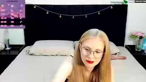 CatmintLush online show from March 18, 2026, 11:41 pm