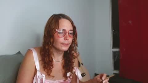 Snapshot of catnessa_ chatting on January 17, 2025, 12:53 am Catalina Restrepo online show from January 17, 2025, 12:53 am