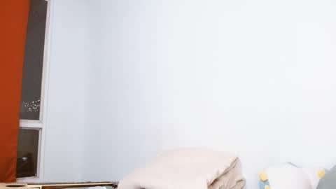 Snapshot of catnessa_ chatting on October 11, 2025, 12:21 am Catalina Restrepo online show from October 11, 2025, 12:21 am