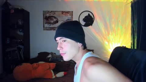 catnuaa online show from December 6, 2024, 4:14 am