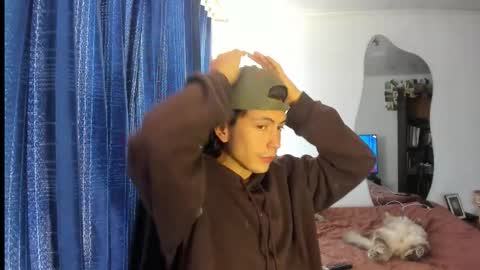 Snapshot of catnuaa chatting on March 16, 2026, 4:44 pm catnuaa online show from March 16, 2026, 4:44 pm