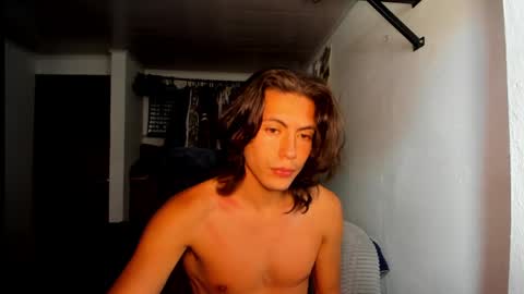 Snapshot of catnuaa chatting on April 24, 2026, 3:36 pm catnuaa online show from April 24, 2026, 3:36 pm